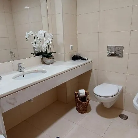 Apartment Almedina *