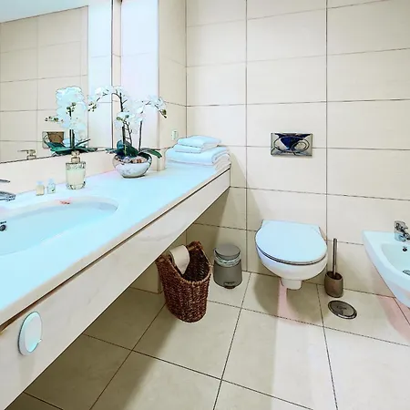 Appartement Almedina *